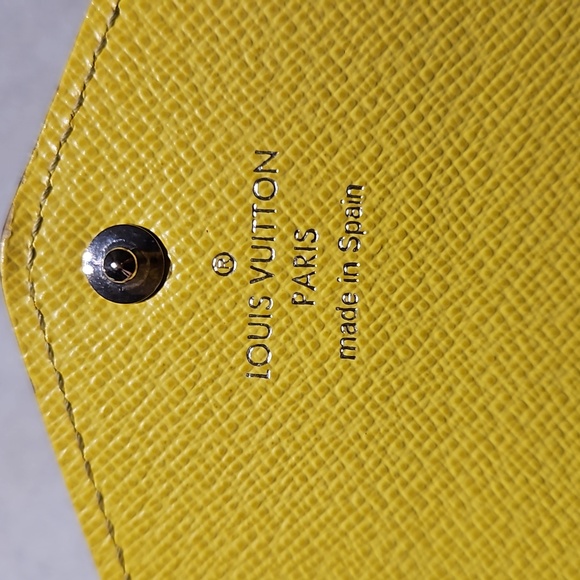 🥂SOLD🥂 Louis Vuitton Citron Epi Leather Bifold Wallet Silver w/Dustbag EUC - Picture 7 of 16